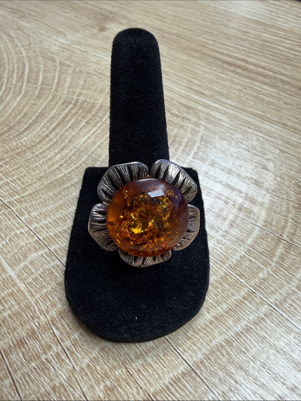 Vintage Baltic Amber Floral Statement Ring - size 7